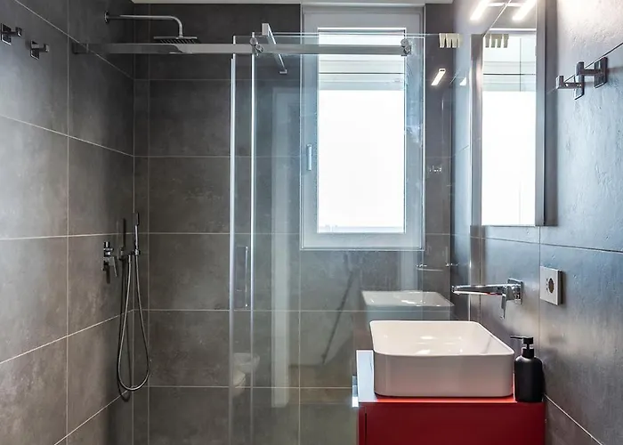 The Luxe Naviglio - 5 Min From Metro M4 Frattini Appartement *